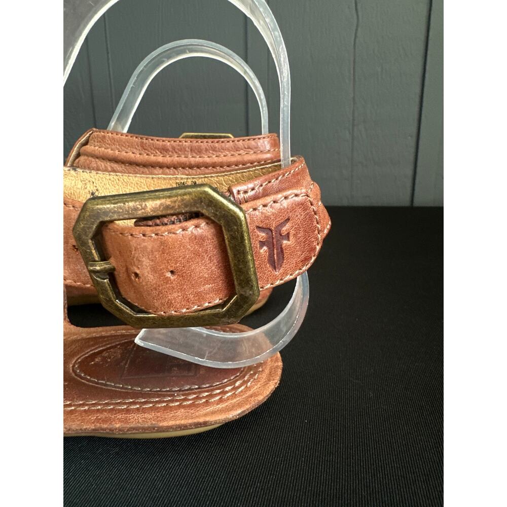 Frye Alessia Trapunto Brown Leather Buckled Thong Sandals Size 7 - Picture 8 of 11